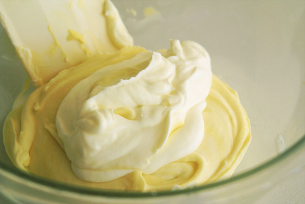 lemon-mousse-add-more-cream