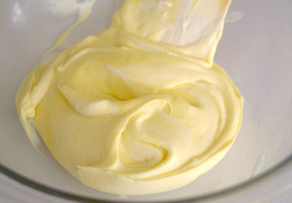 lemon-mousse-lightened