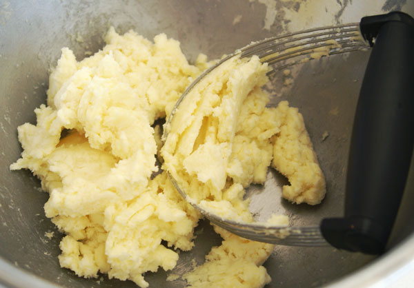 hazelnut-shortbread-butter-mashed