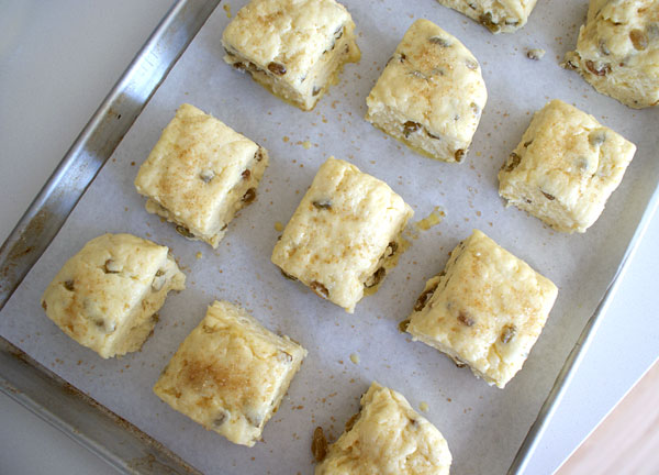 raisin-scones-sugar-sprinkle