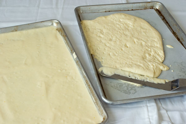sponge-cake-spread-batter