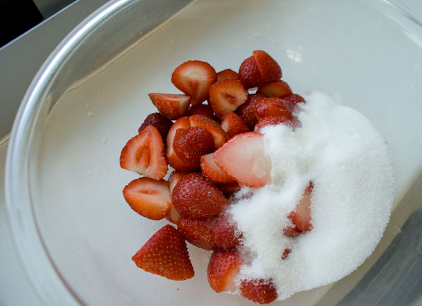 strawberry-ice-cream-cut-strawberries
