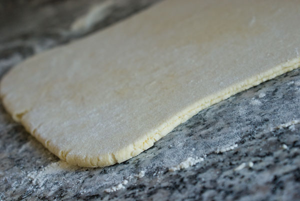 puff-pastry-dough-to-cut