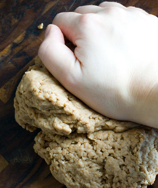 cannoli-knead-1