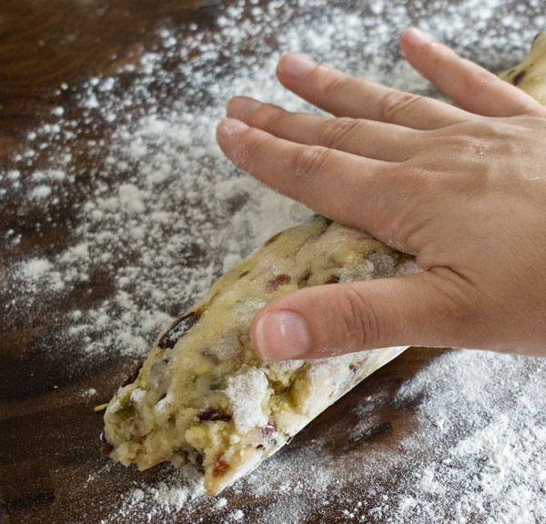 cherry-pistachio-biscotti-roll-2