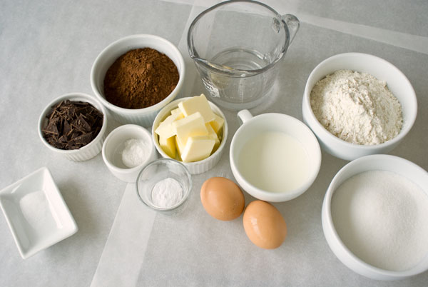 chocolate-cake-ingredients